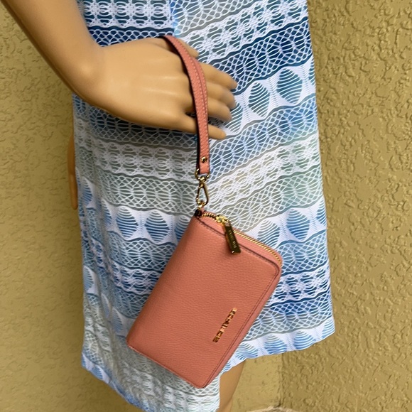 Michael Kors Large Flat MF Phone Case Leather Wallet in Sunset Rose - Picture 9 of 16